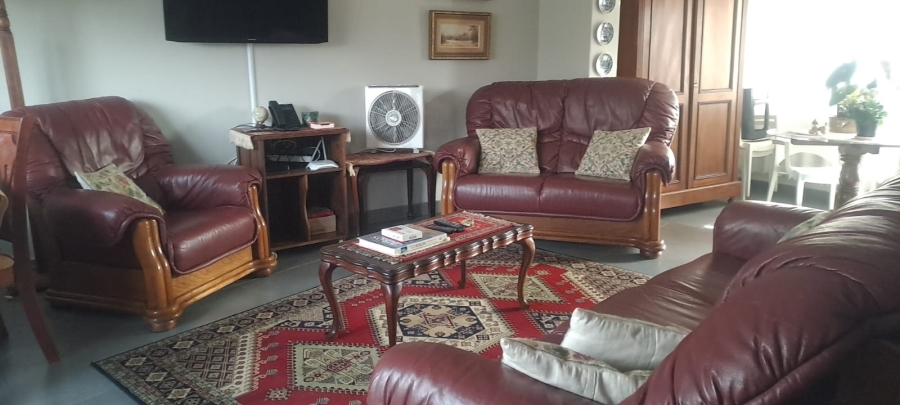 1 Bedroom Property for Sale in Wigwam North West